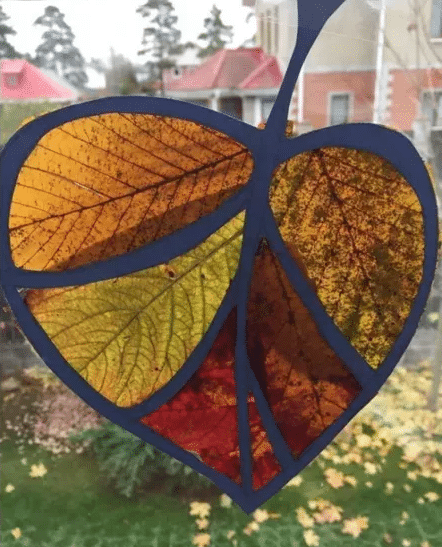 Crédit photo: Trucs et bricolages https://www.trucsetbricolages.com/bricolages/20-chouettes-bricolages-d-automne?fbclid=IwAR2bfiEK24D7pJvLTnlDpsAa3nfiPSQSj5RTkmeBxJHTmVuDrF25yRGpGLI